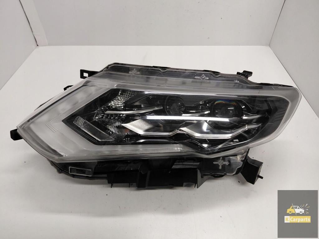 Nissan X-Trail T32 Lift Volledig Led-licht links, Takashima 1-chome 1-1
220-8686  Yokohama, NISSAN_SR@mail.nissan.co.jp, Nissan