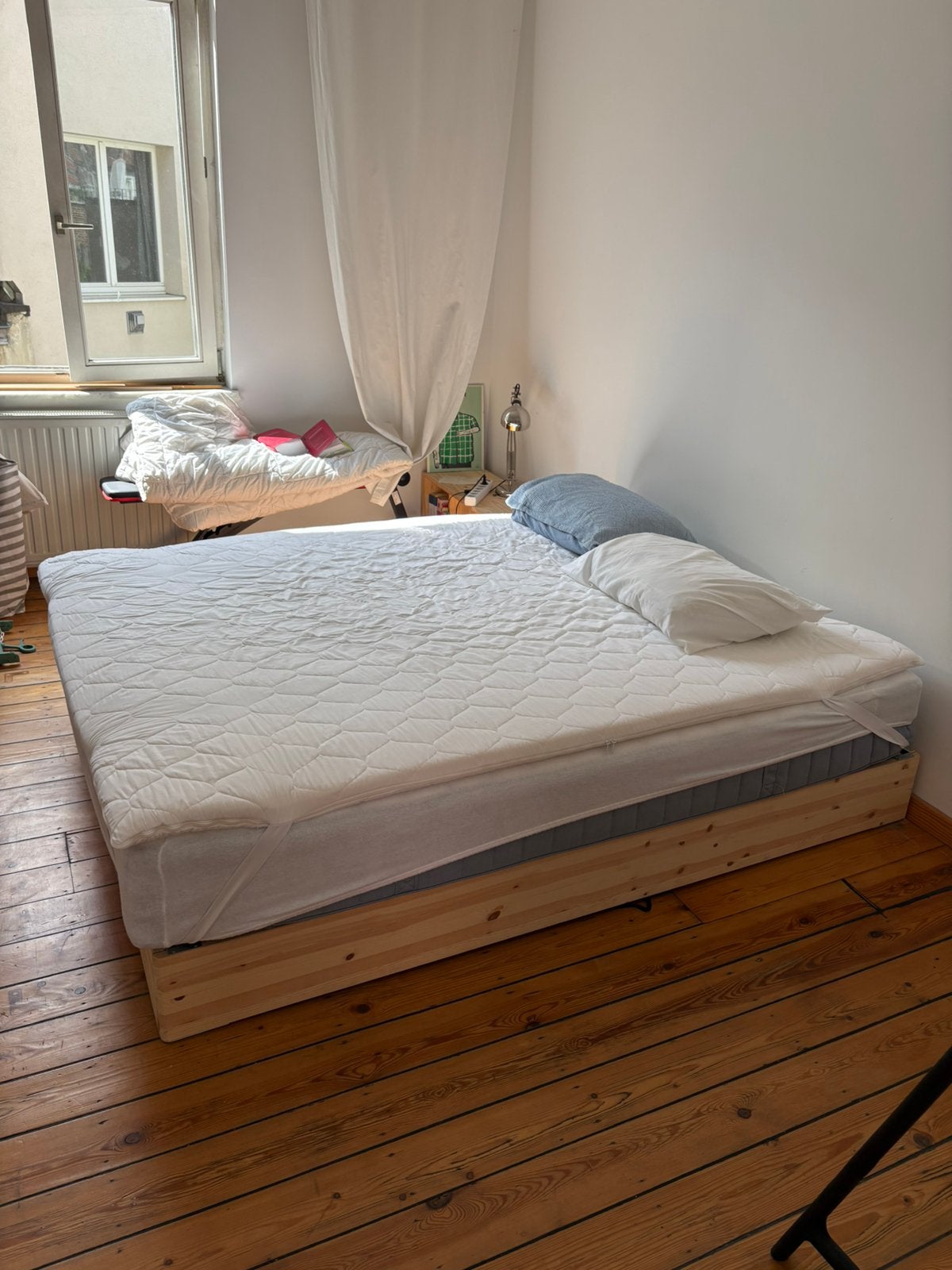 Bed (boxspring + matras), Ophalen, Zo goed als nieuw