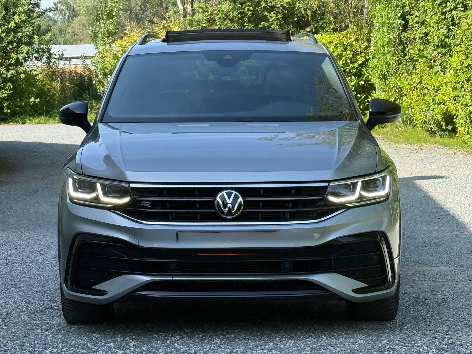 VW Tiguan 1.5 TSI R Line 2023 New Model In Ext - 7 zit Full, Autos, Cuir, Argent ou Gris, Achat, Euro 6