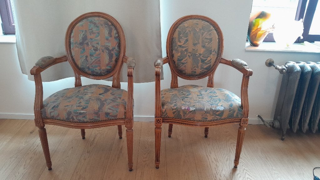 fauteuil médaillon Louis XV, Enlèvement, Utilisé, Bois, Deux