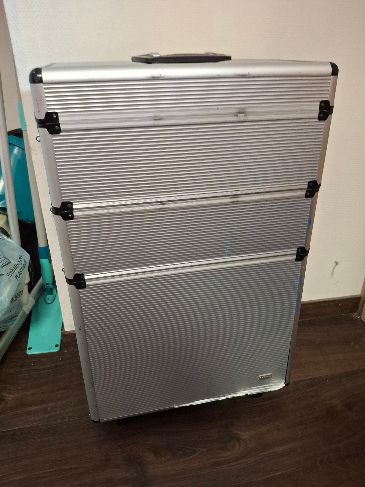 d'une valise trolley professionnelle à 3 étages, Enlèvement, Comme neuf
