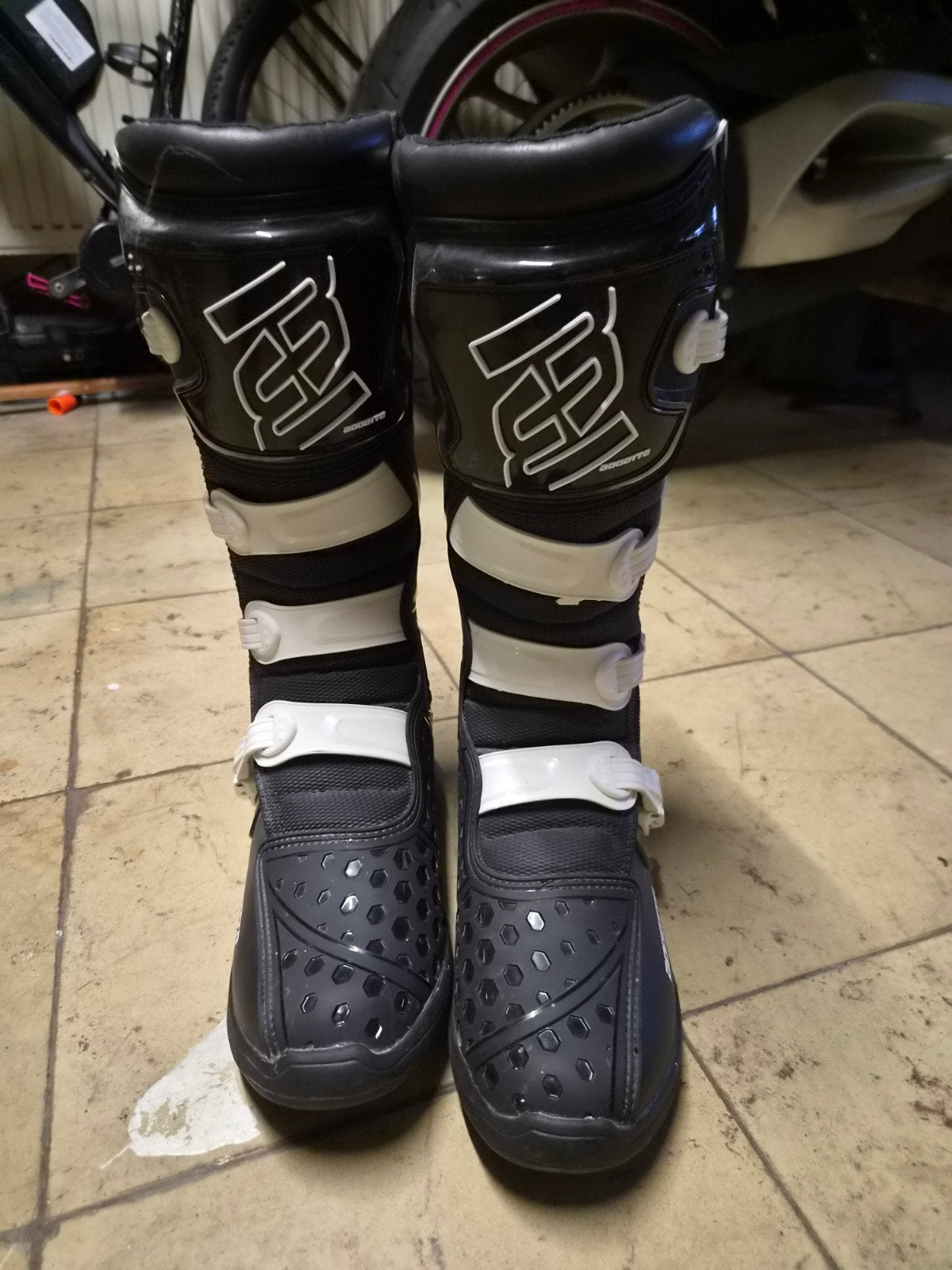 Motorschoenen maat 45, Motoren, Bogotto, Heren, Ophalen of Verzenden, Nieuw zonder kaartje