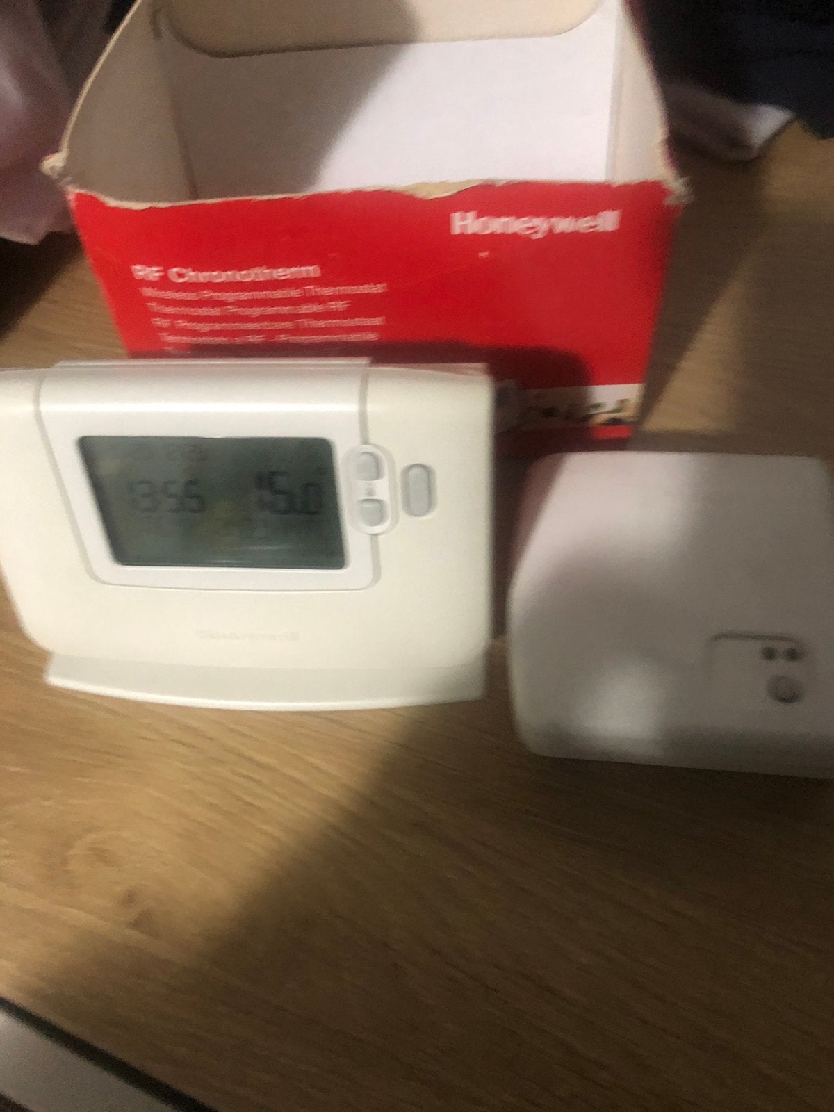 Thermostat sans fil  Honeywell 927 RF, Bricolage & Construction, Thermostats, Enlèvement, Comme neuf