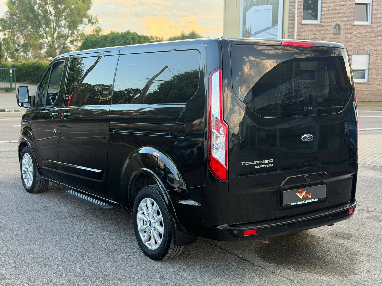 Ford transit custom titanium 8pl automaat navi airco+ gar., Auto's, Automaat, Zwart, Leder, Bedrijf