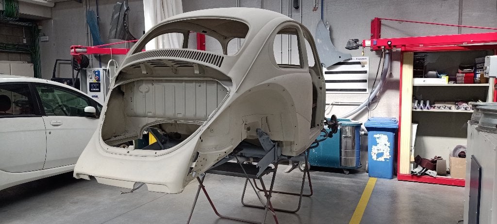 CARROSSERIE EN BODEM VOLKSWAGEN KEVER 1969, Autos, Autres modèles, Achat, Particulier, Essence