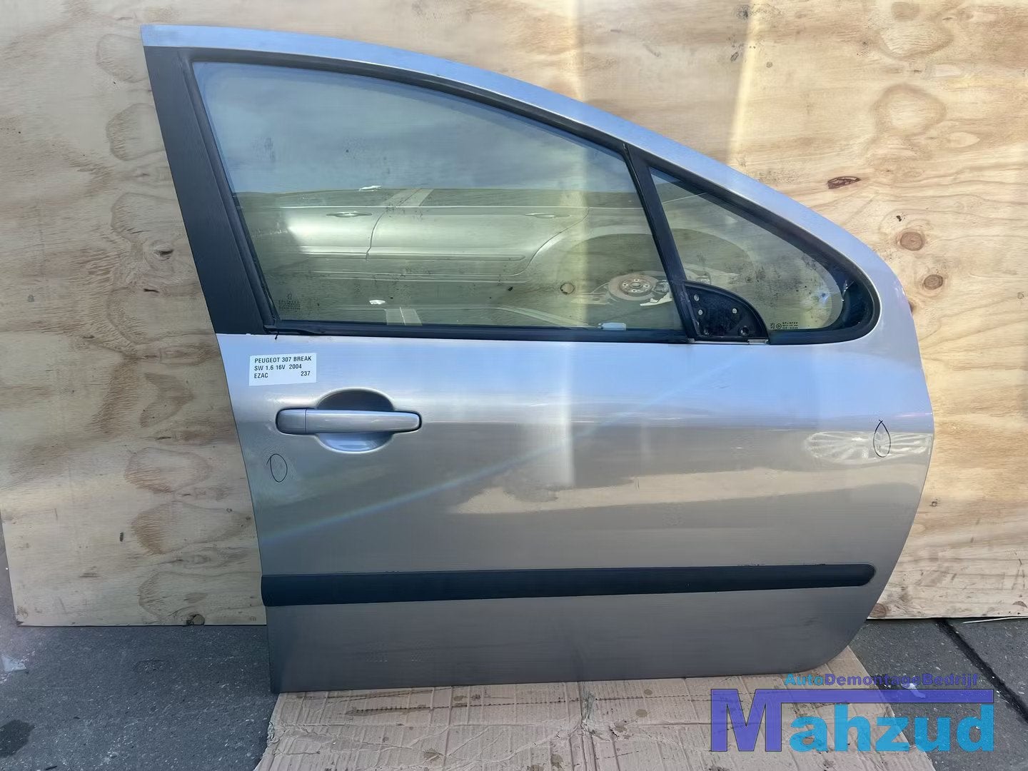 PEUGEOT 307 SW BREAK GRIJS EZAC rechts voor deur 2002-2009, Taurusavenue 1
2132 LS  Hoofddorp, NL, Gebruikt, Contact.group@renault.com