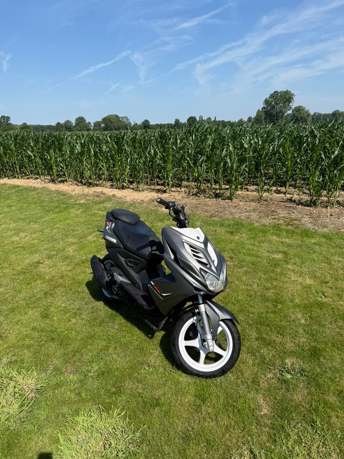Yamaha Aerox A klasse, Aerox, 70 cm³, Comme neuf, Enlèvement