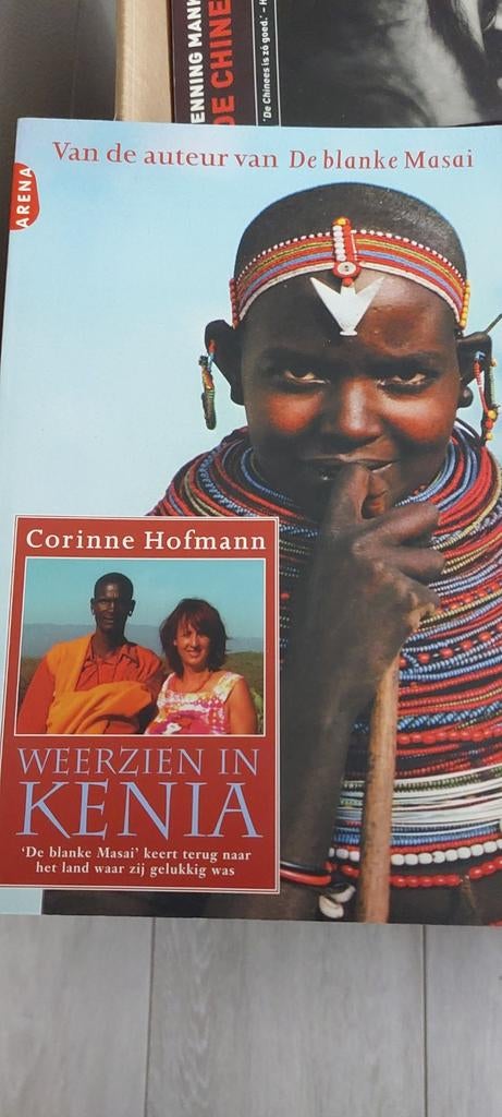 Corinne Hofmann - Weerzien in Kenia, Ophalen, Corinne Hofmann