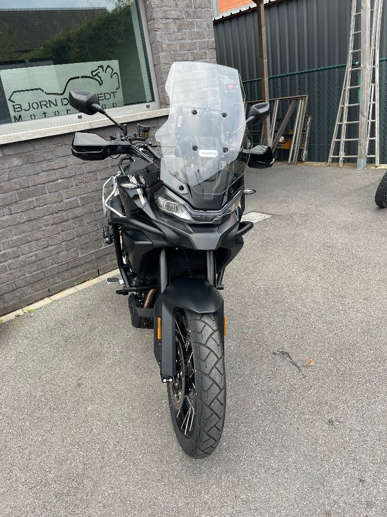 CFMOTO 700MT ADV GT, 700 cc, 2 cilinders, Motorrijbewijs A, Traction Control