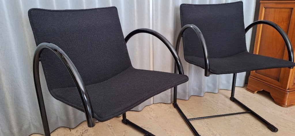 4 stoelen  Karel Boonzaaijer, Ophalen, Zwart, Zo goed als nieuw, Stof