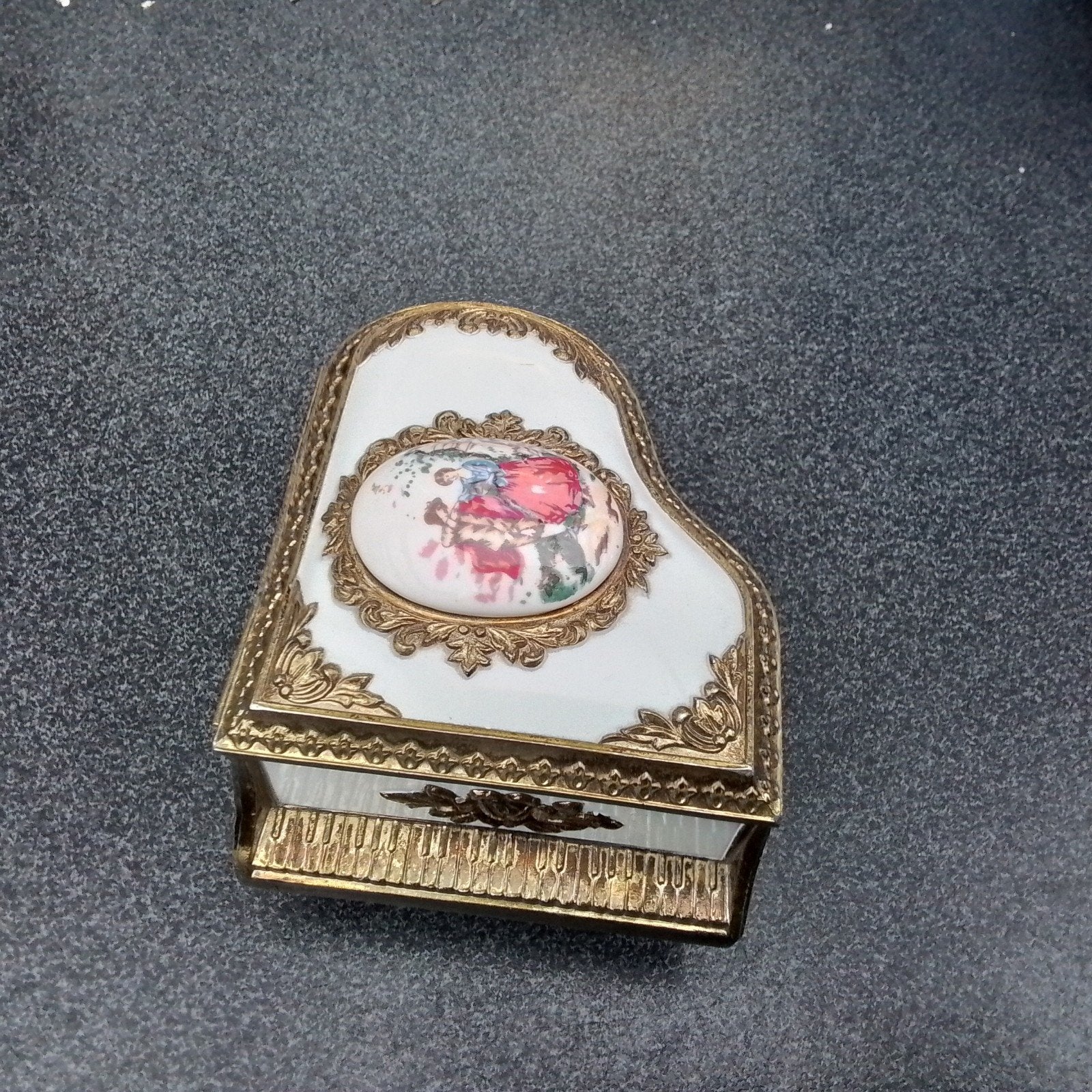 vintage juwelen kistje piano porselein, Ophalen