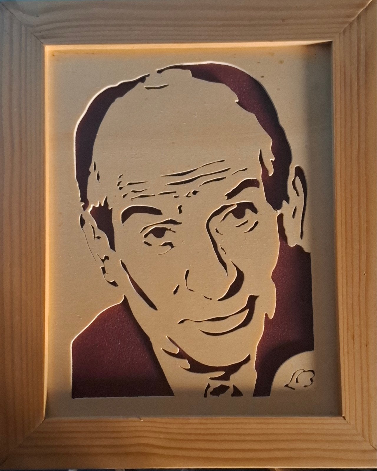 cadre en bois Louis De Funes, Antiquités & Art, Enlèvement ou Envoi, Bois