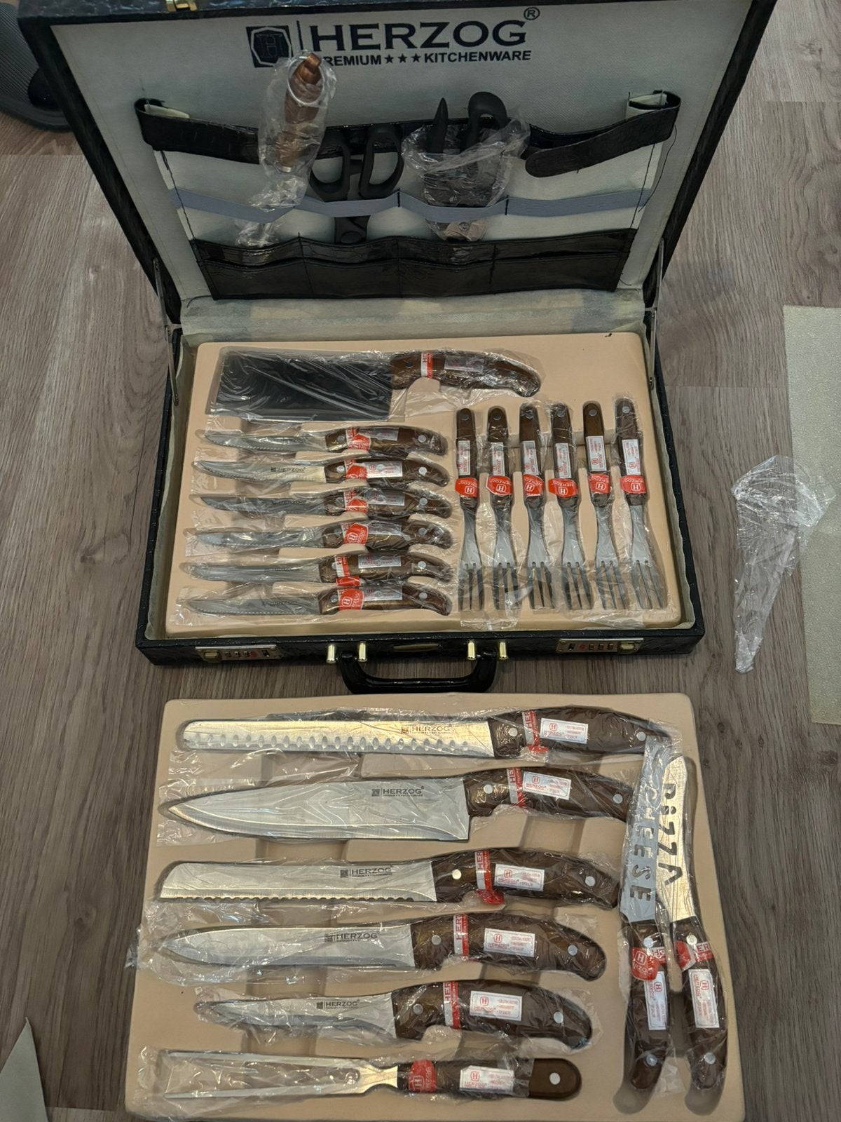 Messen set, Huis en Inrichting, Keuken | Bestek, Ophalen, Zo goed als nieuw