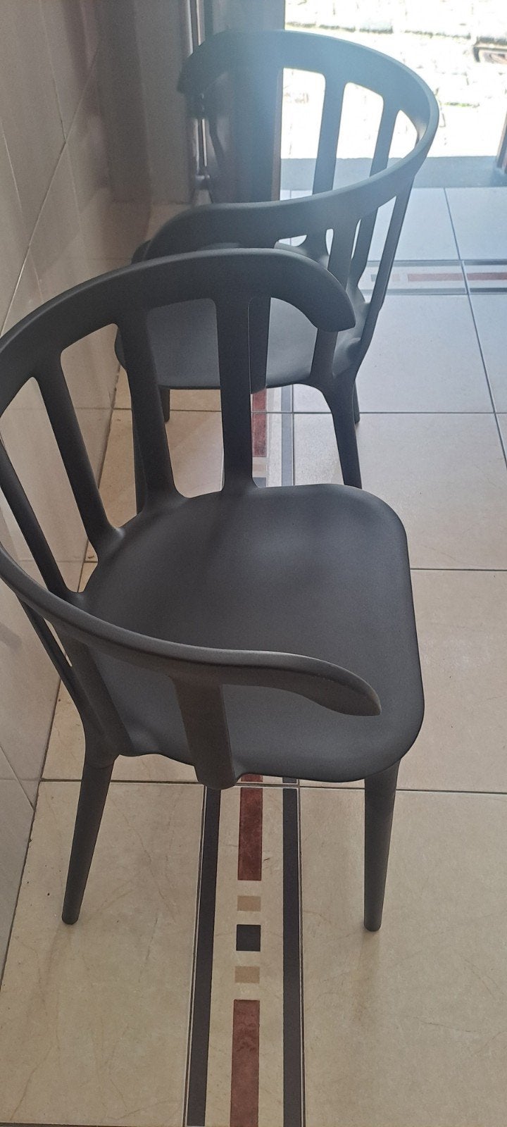 2 chaises, Maison & Meubles, Chaises, Enlèvement, Deux