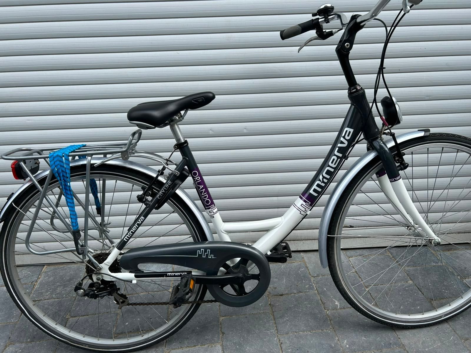 vélo de ville pour femme marque minerva, Vélos & Vélomoteurs