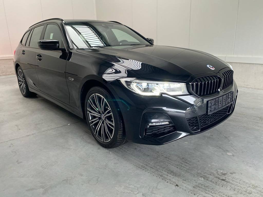 BMW 330e plug-in hybride/benzine (292 PK), Autos, Cuir, Achat, Euro 6, Carnet d'entretien