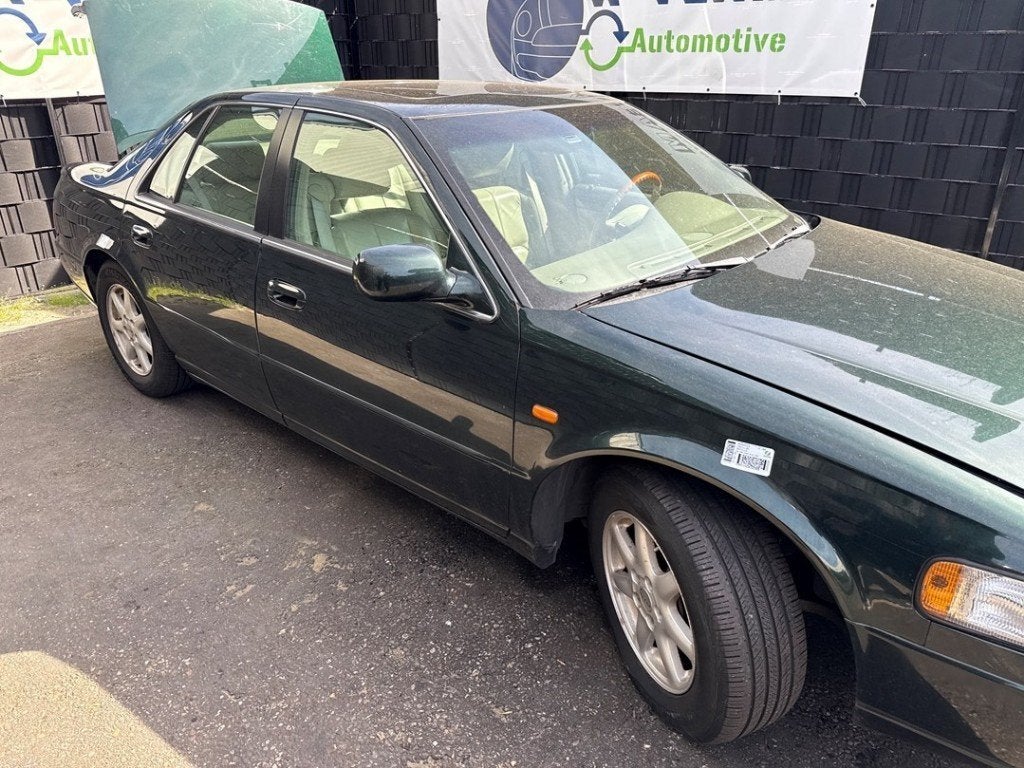 AILE AVANT DROITE Cadillac Seville (01-1997/09-2004), Cadillac, General Motors Germany GmbH, Garde-boue, Utilisé