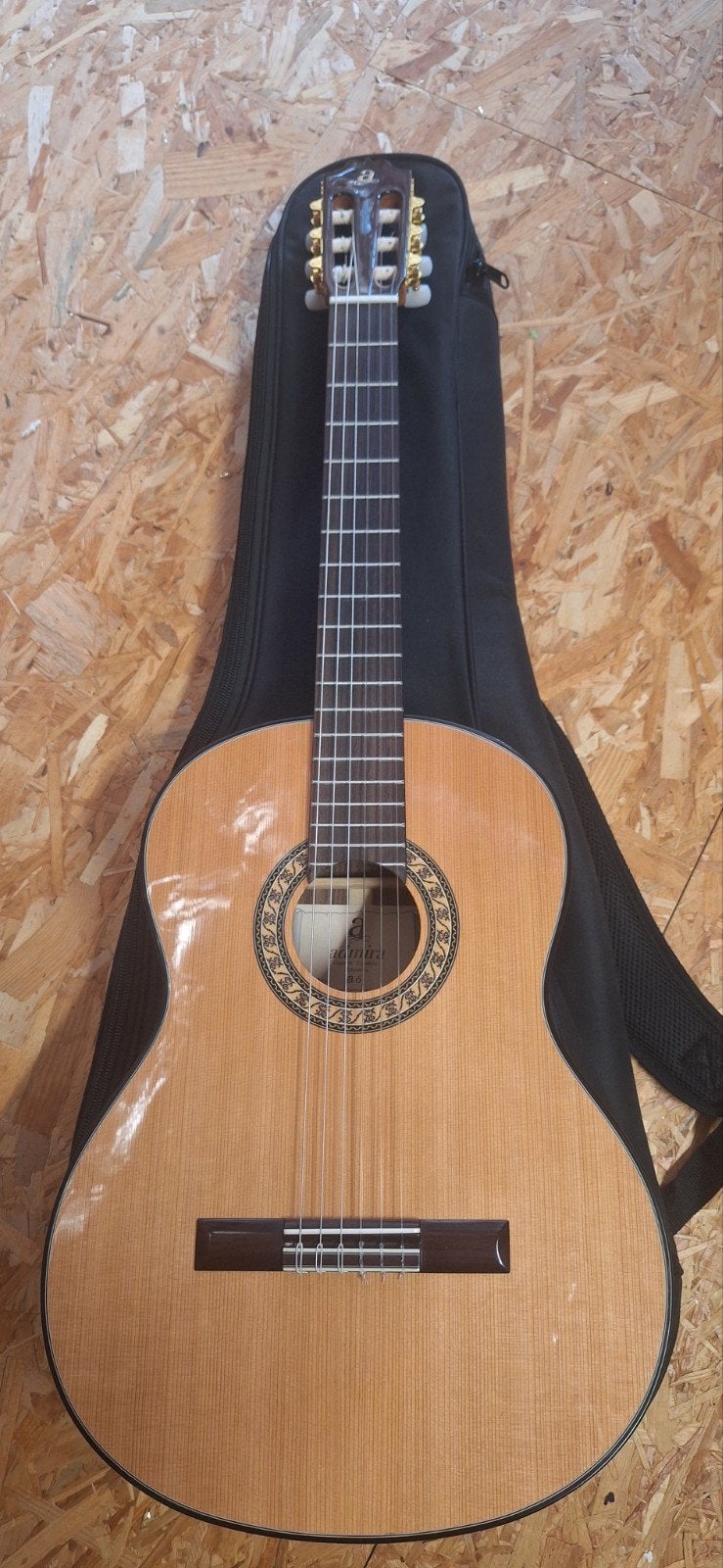 admira a6 klassieke gitaar, Muziek en Instrumenten, Ophalen, Nieuw, Klassieke of Spaanse gitaar, Met koffer
