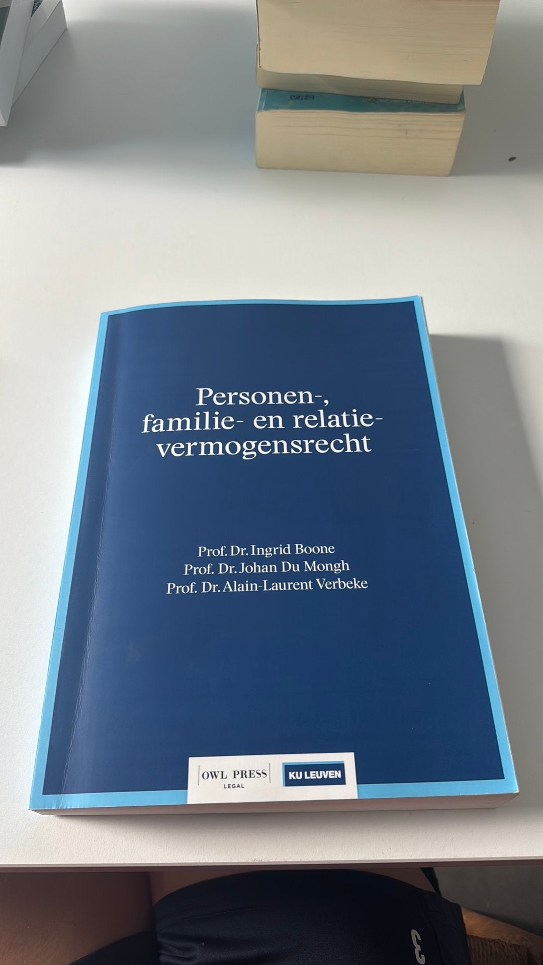 Personen- ,familie- en relatievermogensrecht - OWL PRESS, Ophalen of Verzenden, Zo goed als nieuw, Hogeschool
