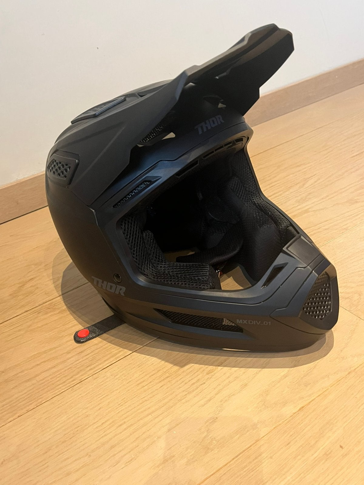 Zo goed als nieuwe Thor Helm XS + Thor Bril, Ophalen, XS