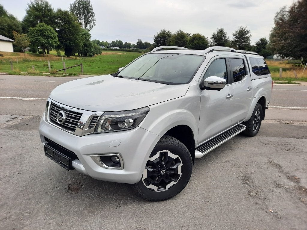 Nissan Navara NP300 2.3 dCi Tekna dubbele cabine 4x4 BTW, Auto's, Nissan, Automaat, 4 cilinders, Leder, Bedrijf