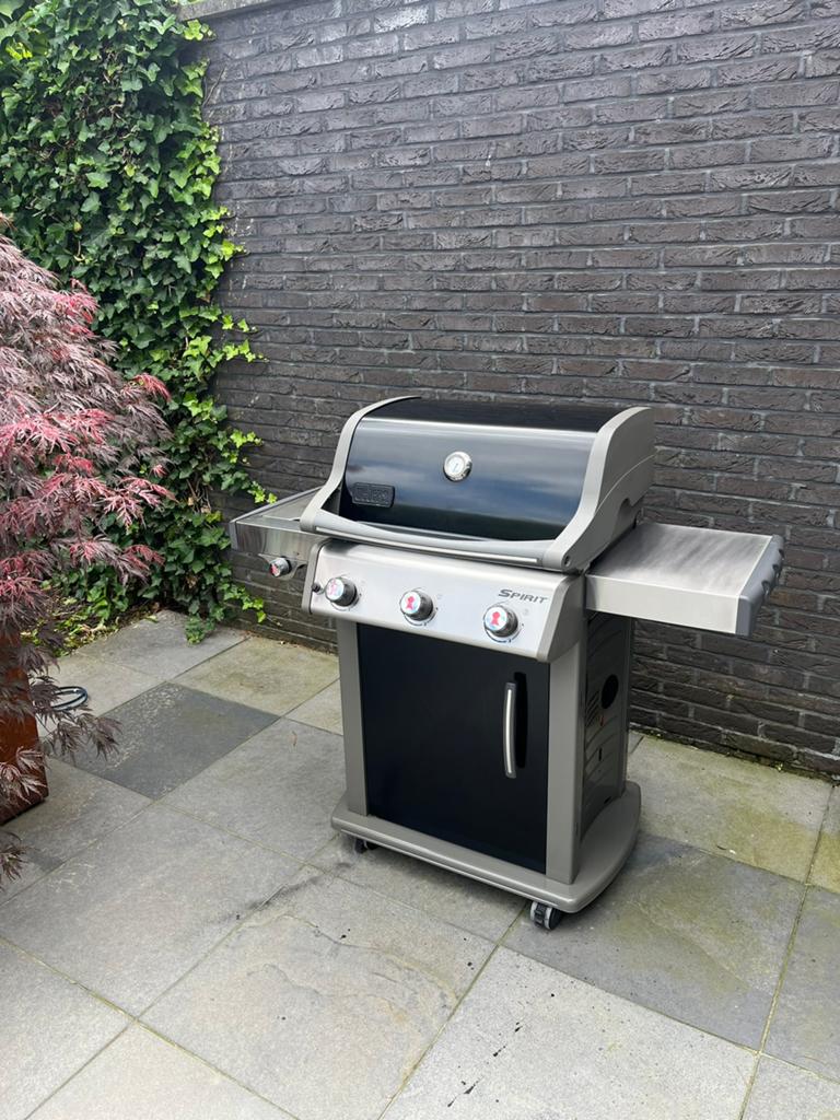 Weber gasbbq, Ophalen, Zo goed als nieuw