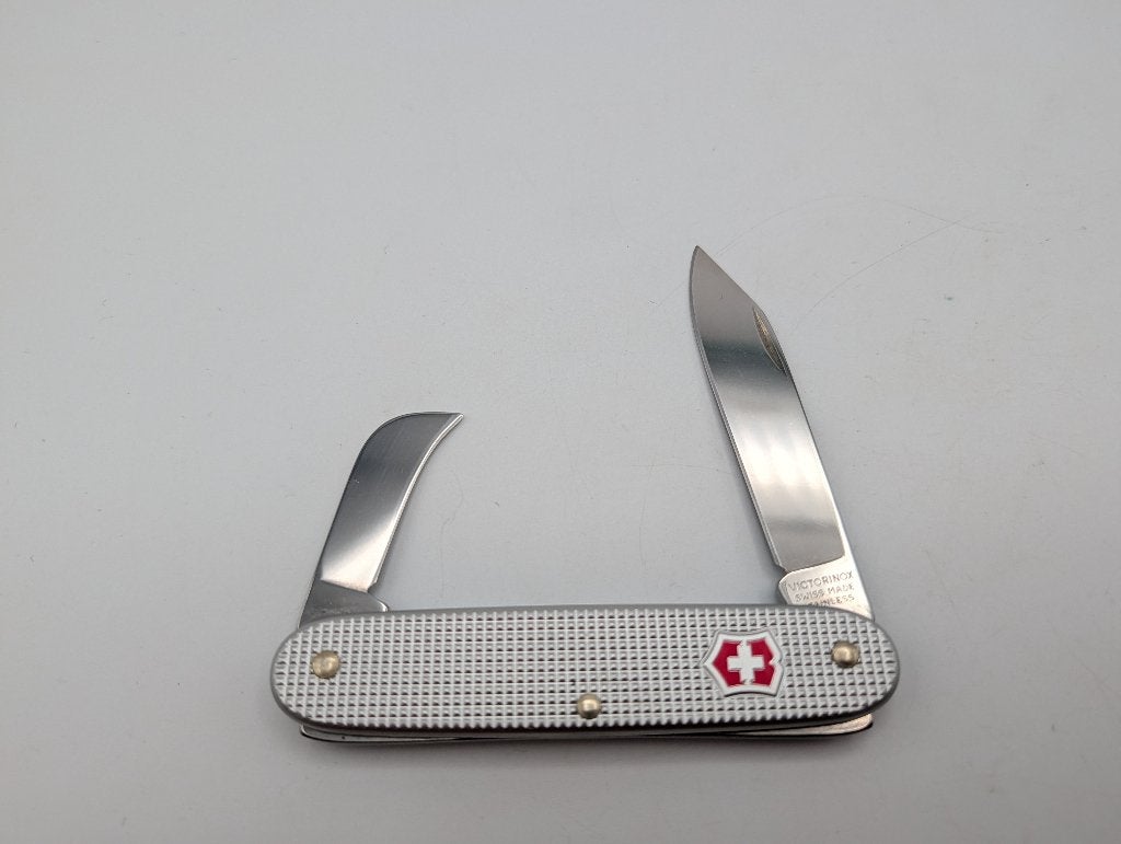 Victorinox Pioneer Pruner Alox Gemodificeerd zwitsers zakmes, Caravans en Kamperen, Kampeergereedschap, Ophalen of Verzenden, Nieuw