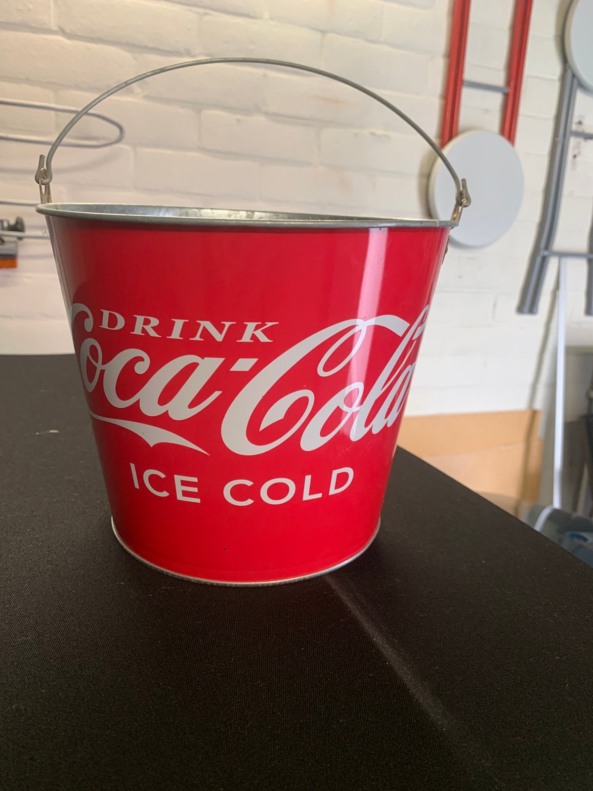 Ijsemmer Coca-Cola, Maison & Meubles, Seaux, Utilisé, Fer, Avec poignée, Enlèvement