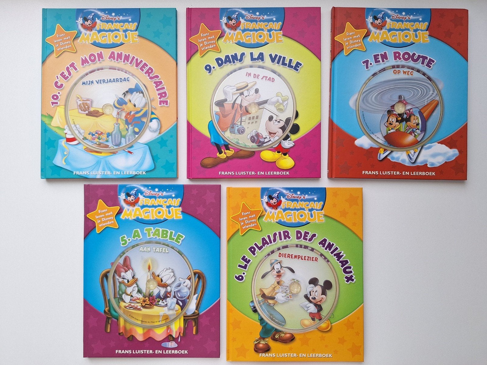 Lot Disney boeken met cd om Frans te leren, Livres, Livres pour enfants | 0 an et plus, Enlèvement