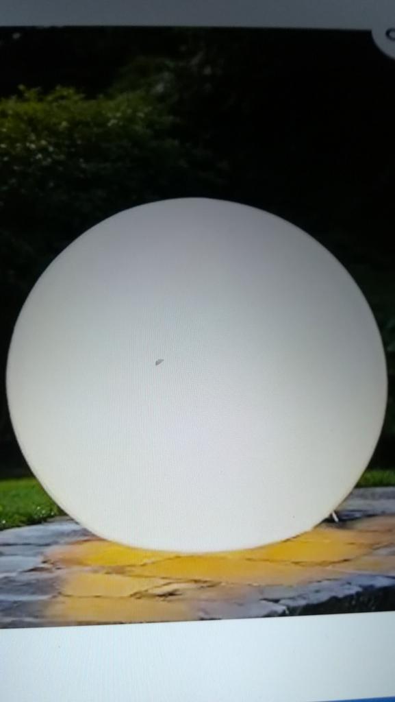 Grote lichtbol., Enlèvement