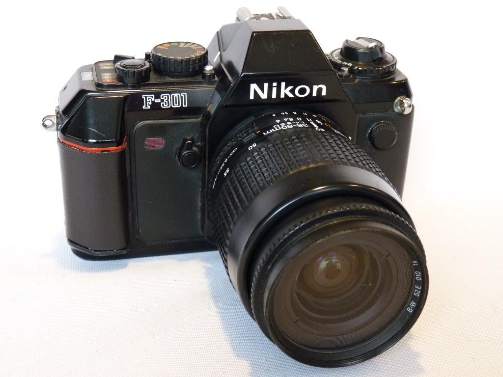 Nikon F-301 met Nikkor 35-80mm, winder +4xAAA, N2000, Audio, Tv en Foto, Ophalen of Verzenden, Gebruikt, Spiegelreflex, Nikon
