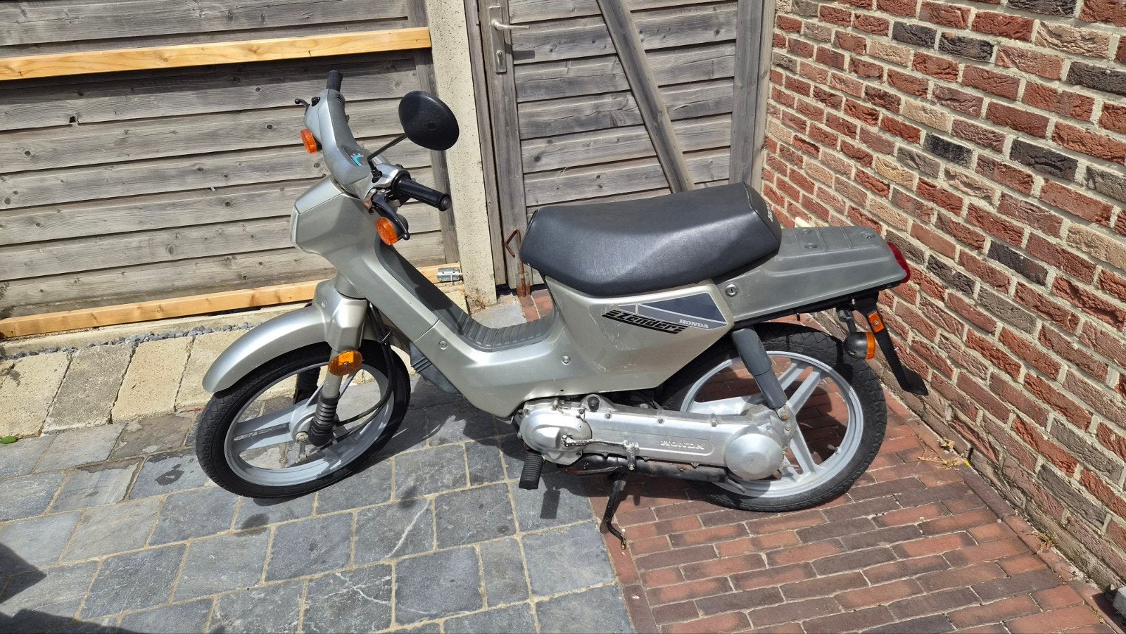 wallaroo deluxe, Enlèvement