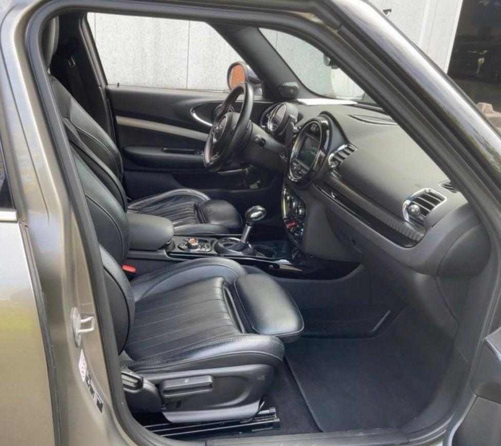 MINI Clubman S John Cooper Works ALL4 // 2.0L BENZINE -231PK, Auto's, Automaat, 4 cilinders, Leder, Bedrijf