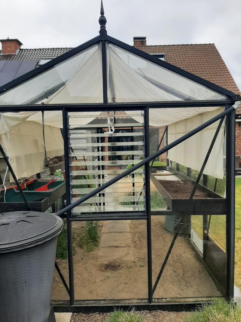 Aluminium serre met veiligheidsglas., Ophalen, Aluminium