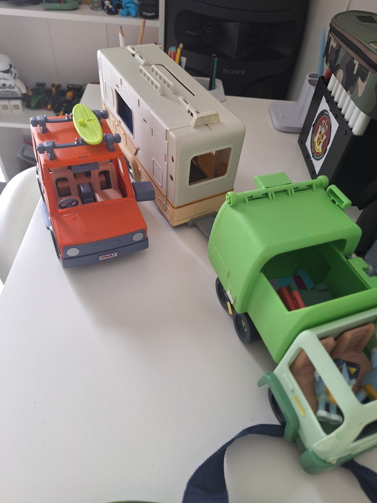 bluey en bingo, Ophalen