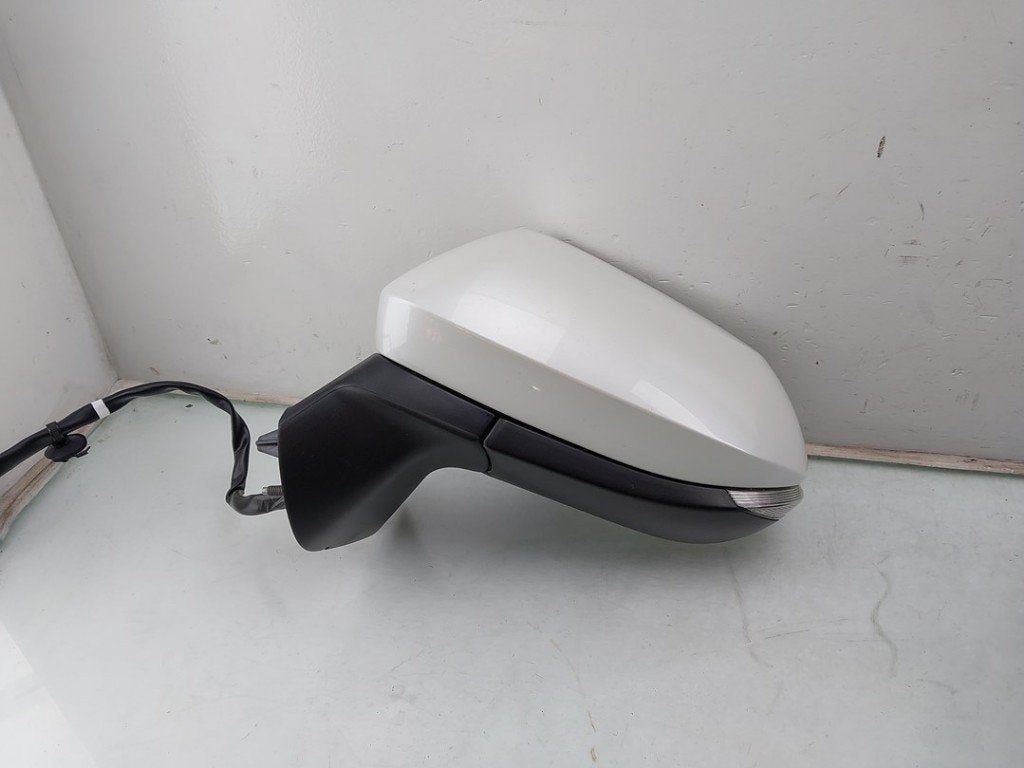 SPIEGEL LINKS Toyota Aygo X (01-2021/-) (|879400H130|), Auto-onderdelen, Gebruikt, Toyota