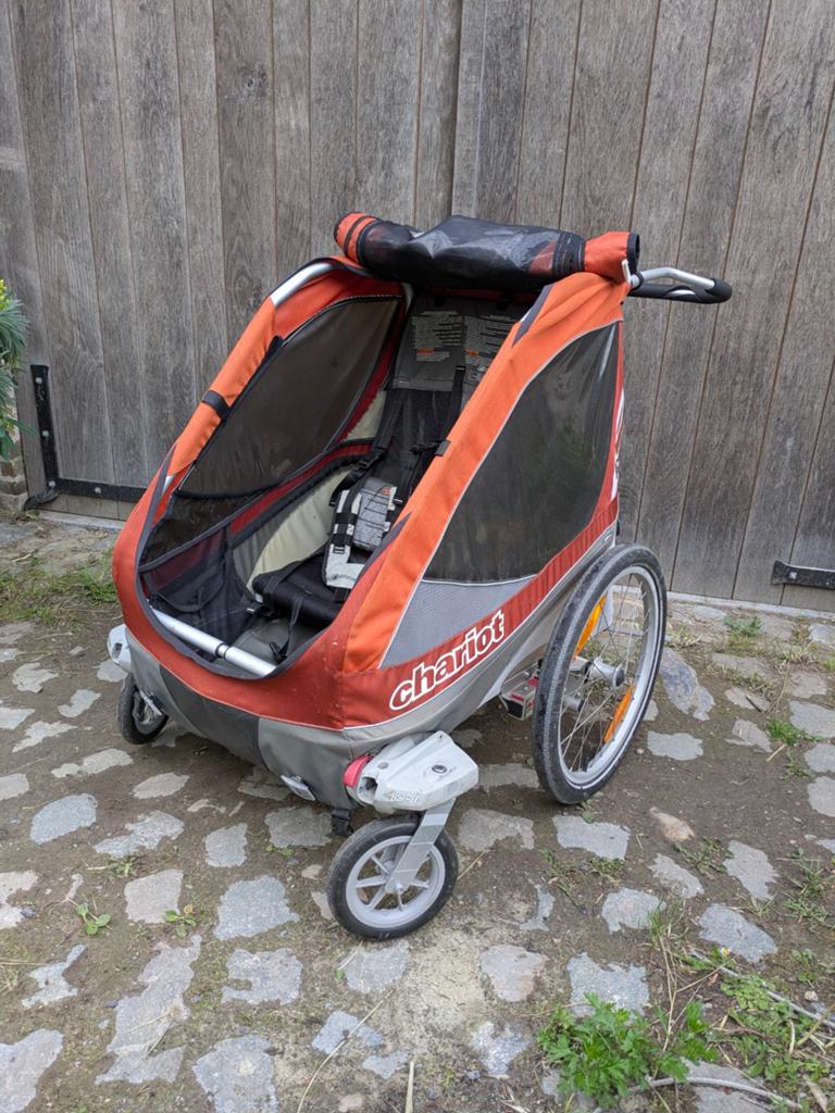 Fietskar Chariot, Fietsen en Brommers, Fietsaccessoires | Aanhangwagens en Karren, Gebruikt, Kinderkar, Vering, Opvouwbaar, Ophalen