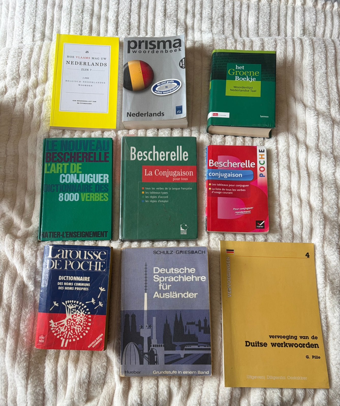 GRATIS Woordenboeken, Ophalen, Zo goed als nieuw