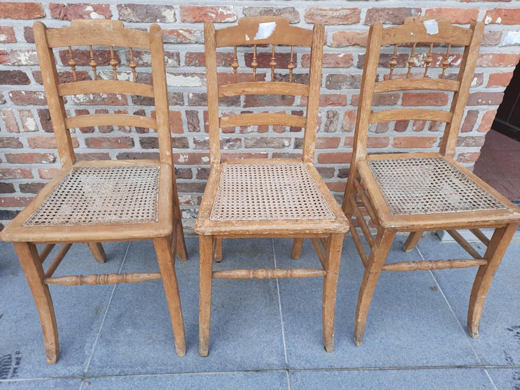 3 stoelen, Ophalen
