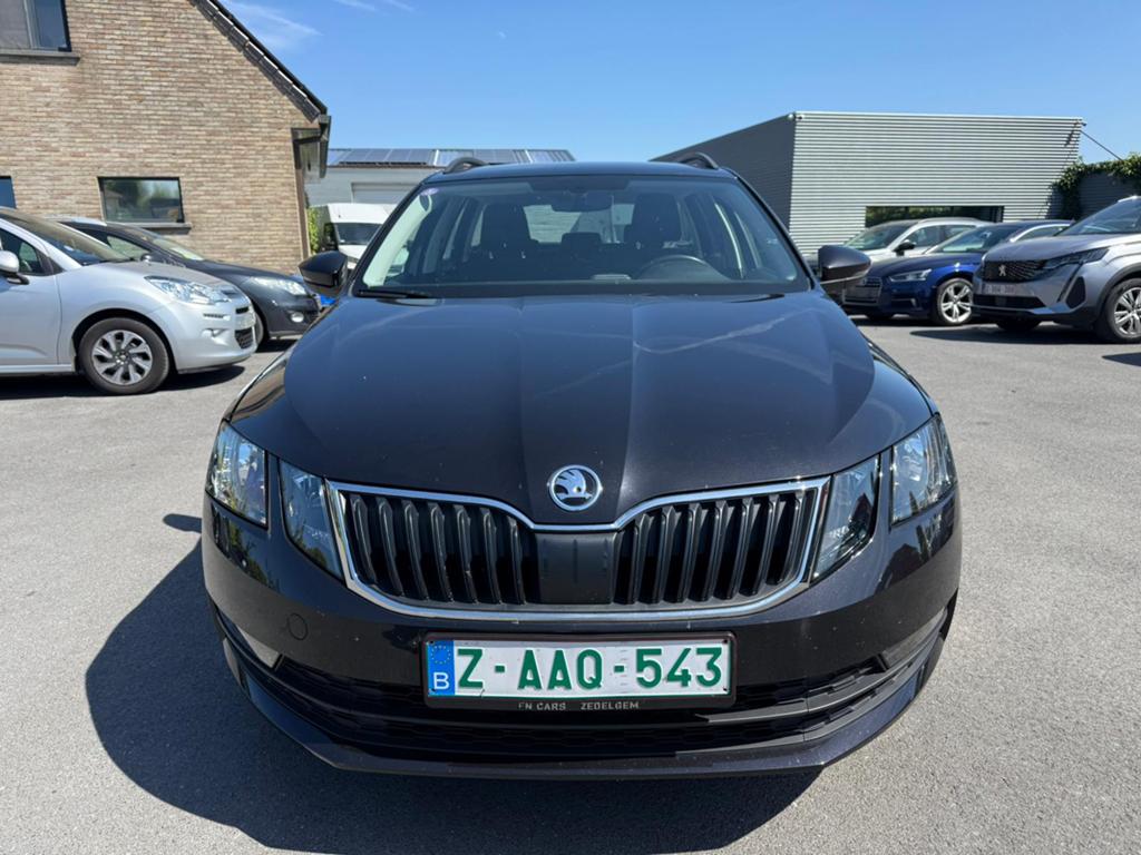 SKODA OCTAVIA Octavia SW 1.5 TSI DSG !! CNG !!, Auto's, Automaat, Stof, 1498 cc, 4 cilinders