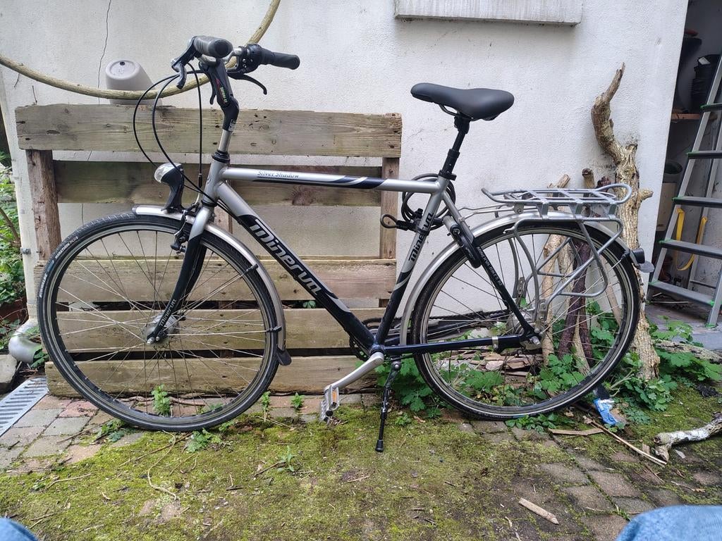 Stadsfiets van het merk Minerva, model Silver Shadow, Fietsen en Brommers, Minder dan 10 versnellingen, Gebruikt, 26 inch, 49 tot 53 cm