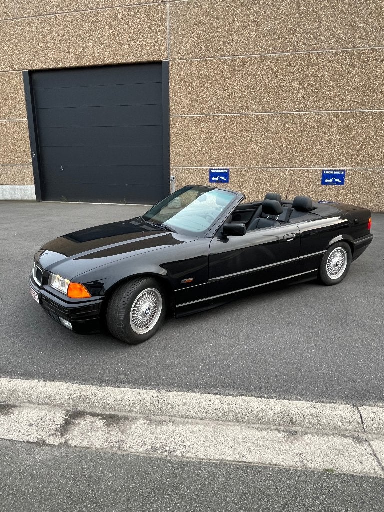 E36 320i Cabrio en acier inoxydable + approuvé à la vente, Autos, Achat, Cabriolet, Noir, 6 cylindres