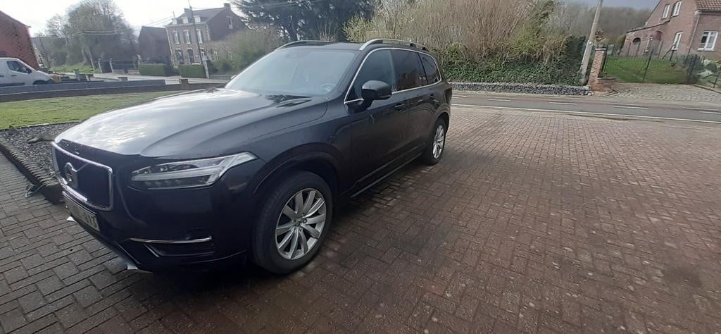 Volvo XC90 van 2017 met 295.000km diesel, Autos, Volvo, Achat, Euro 6, Entretenue par le concessionnaire, Noir