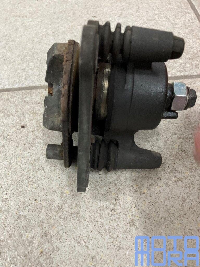 Achterremklauw voor Kawasaki KLE 650 Versys 2007 - 2009 KLE6, -, Utilisé, -, -