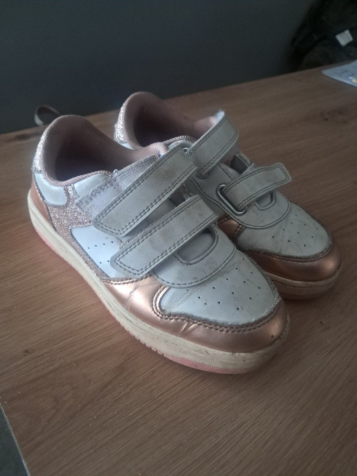 schoenen maat 30, Ophalen