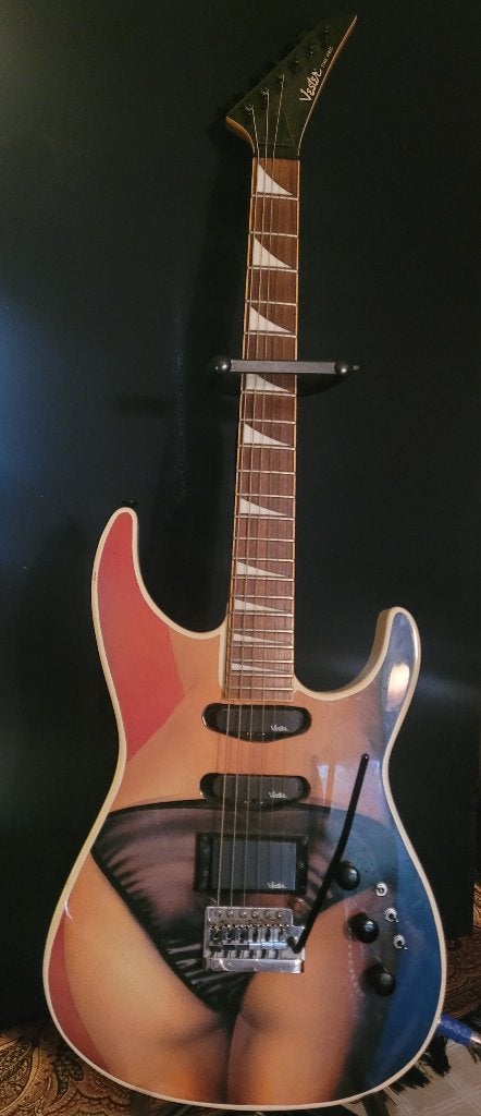 Vester elektrische gitaar, Ophalen