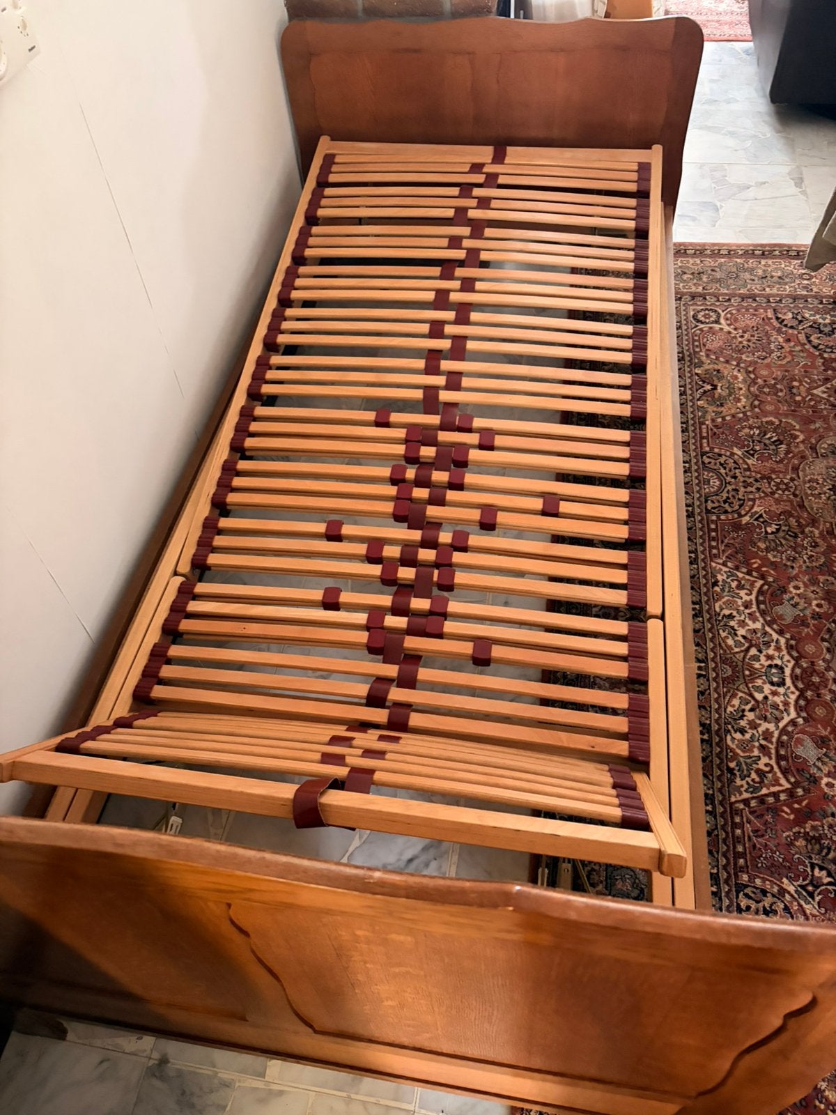 een persoon bed met lattenbodem, Ophalen, 90 cm, Eenpersoons, Bruin