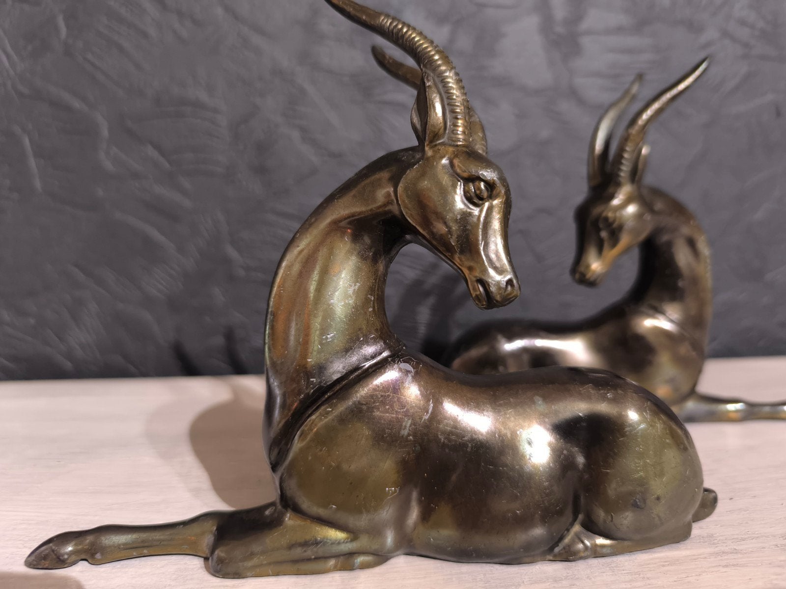 Gazelles/antilopes Art Déco — Bronze/Laiton, Enlèvement ou Envoi