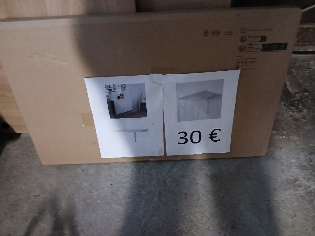 Inklapbare muurtafel ikea, Ophalen, Nieuw