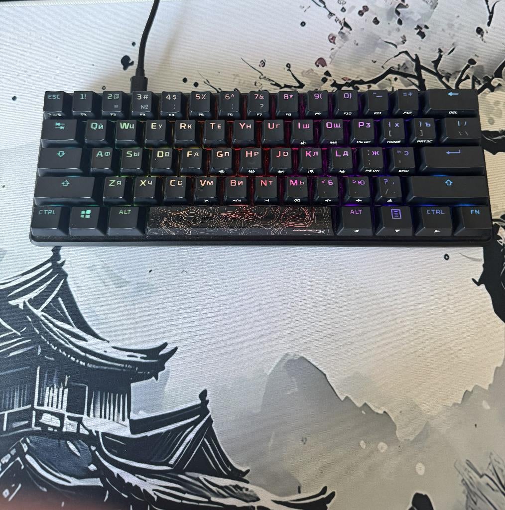 Clavier HyperX Alloy Origins 60 %, Informatique & Logiciels, HyperX, Clavier gamer, Enlèvement, Utilisé